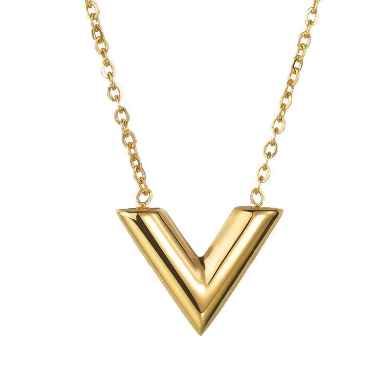 Arrow necklace