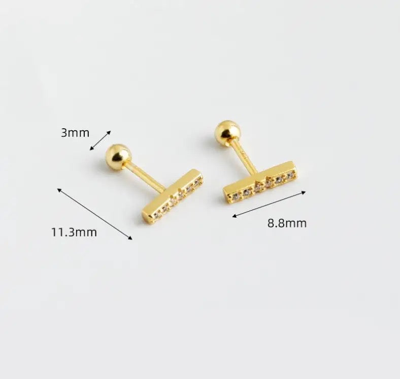 Minimalist bar studs