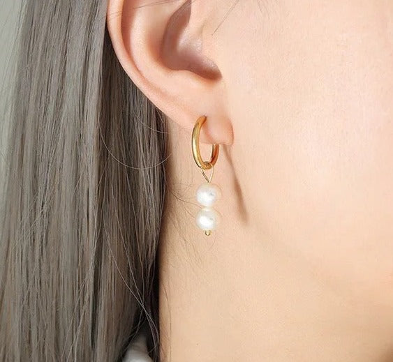 Luna double pearl earrings