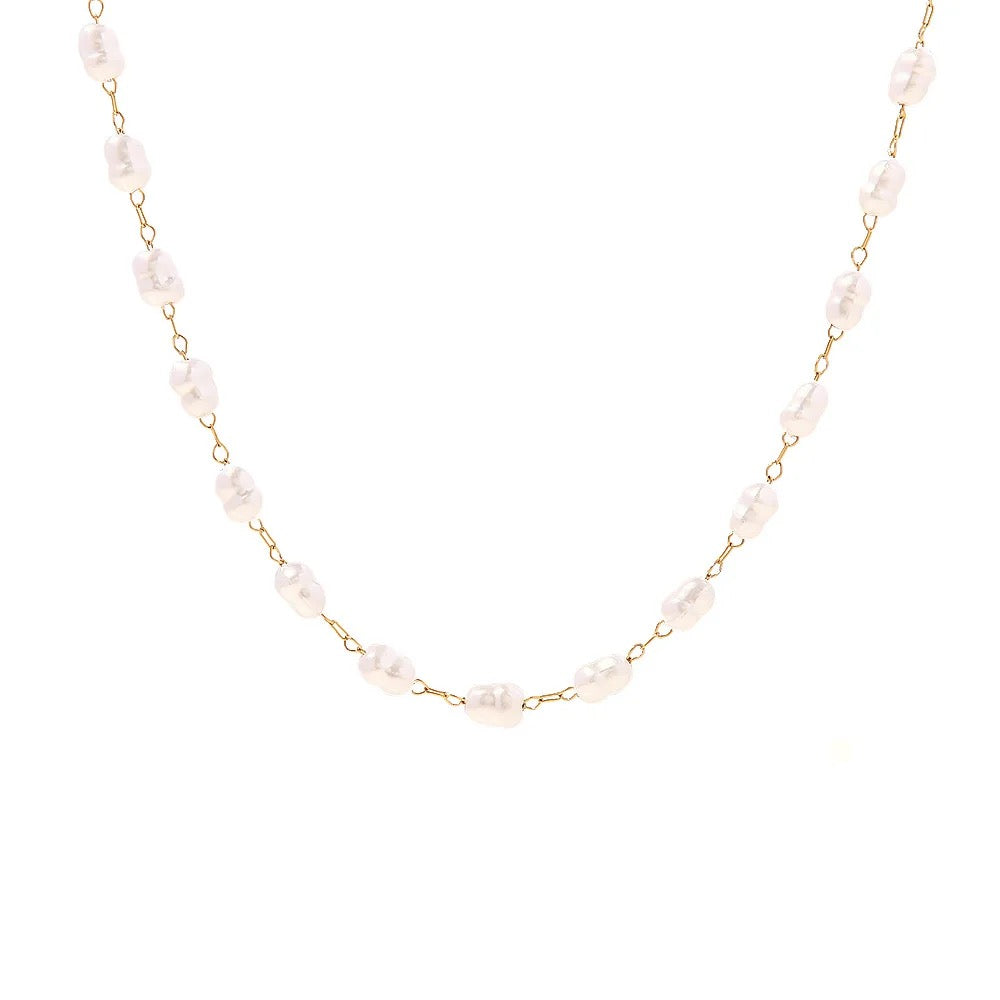 Luna pearl bead necklace