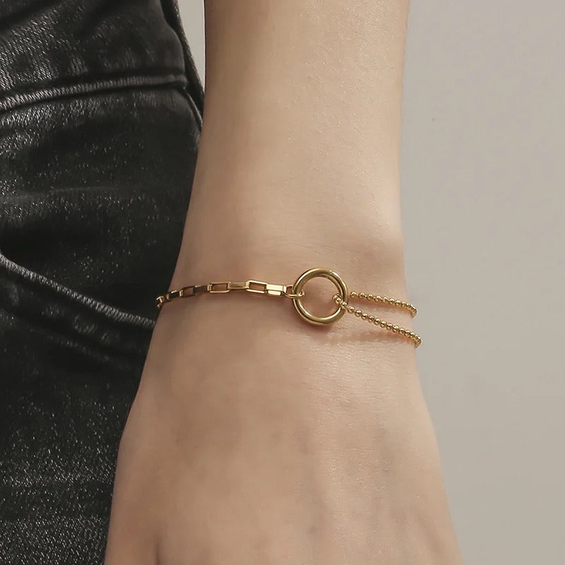 Circle bracelet