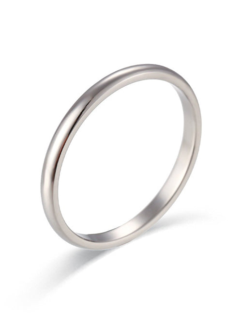 Simple silver ring